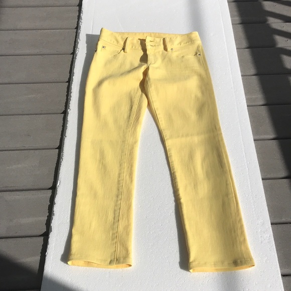 Lilly Pulitzer Denim - Lily Pulitzer Worth Straight Jeans - size 2